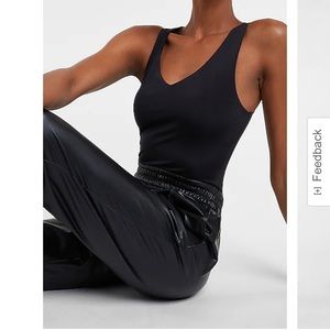 *5 for $50* NWT Express Body Contour V-Neck Bodysuit - Black Size Large